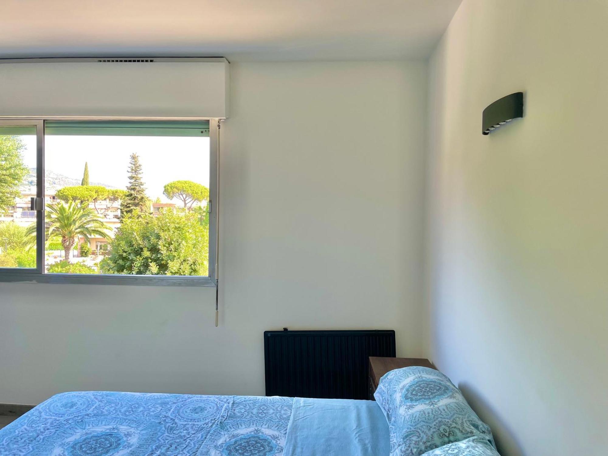 Apartment Cozy In Calm Mandelieu-la-Napoule